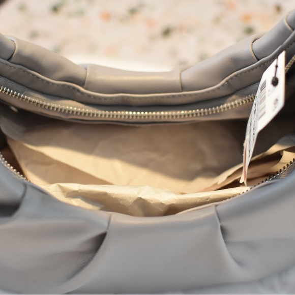 INC KJ Shoulder-Bag Gravity Snakeskin Trim Hobo Handbag Grey Top Zip Puffer - Picture 2 of 3